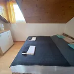 Kék Nefejelcs Apartman